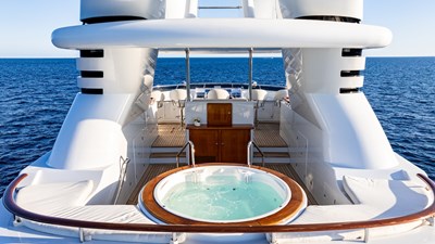 MYSTIQUE 7 MYSTIQUE 2001 FEADSHIP  Motor Yacht Yacht MLS #456235 7