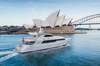 CRYSTAL LADY 32 
