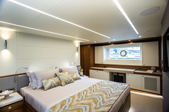 70' Johnson Skylounge 2026 11 Master to port