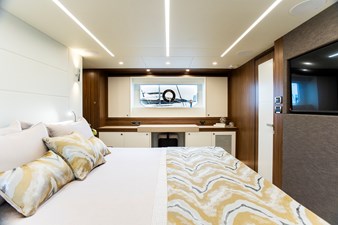 70' Johnson Skylounge 2026 12 Master to port