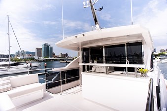 70' Johnson Skylounge 2026 26 Bridge deck aft