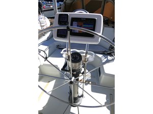 Malo 39 Cockpit Helm