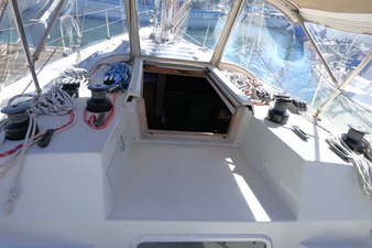 Malo 43 Companionway