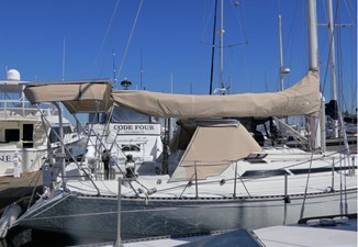 Malo 60 Dockside Stbd