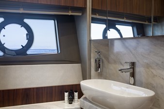 M/Y LADY K 17