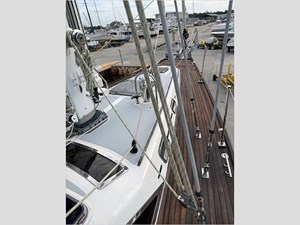 46' Hylas 2008 Center Cockpit 15 