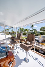 Ann Marie 25 63_merritt_ann_marie__flybridge2