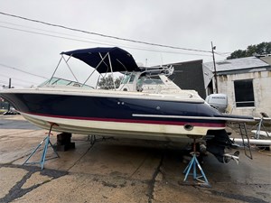 28' Chris Craft 2010 28 Launch 3 