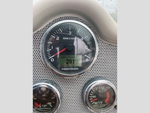 28' Chris Craft 2010 28 Launch 12 