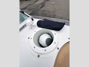 28' Chris Craft 2010 28 Launch 20 