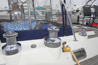 MAJESTIC 69 Winches Port