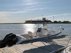 23' Boston Whaler 2000 Outrage 3 