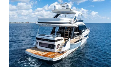 TRIPLE T  8 