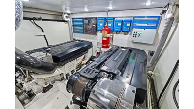 TRIPLE T  105 