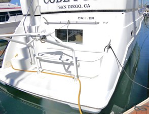 CODE FOUR 36 Dockside Transom