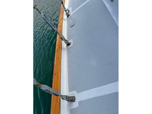 DE LA SOL 25 Chain Plates