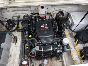 24' Maxum 2007 2400 SE 15 