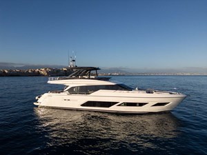 SIRI LINN 0 FERRETTI_YACHTS_720_YACHT_A_VENDRE_FOR SALE_