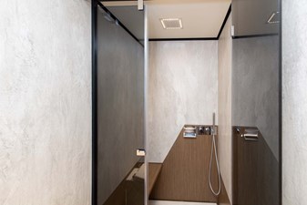 SIRI LINN 11 FERRETTI 720 SIRI LINN 2022