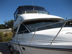 39' Bayliner 2001 3988 Command Bridge 6 