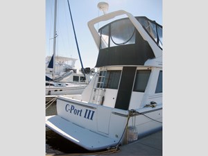 39' Bayliner 2001 3988 Command Bridge 8 