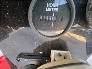 26' McGregor 2010 26M 17 