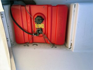 26' McGregor 2010 26M 31 