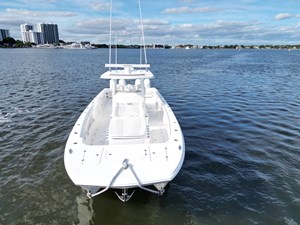 NO NAME INVINCIBLE 17 