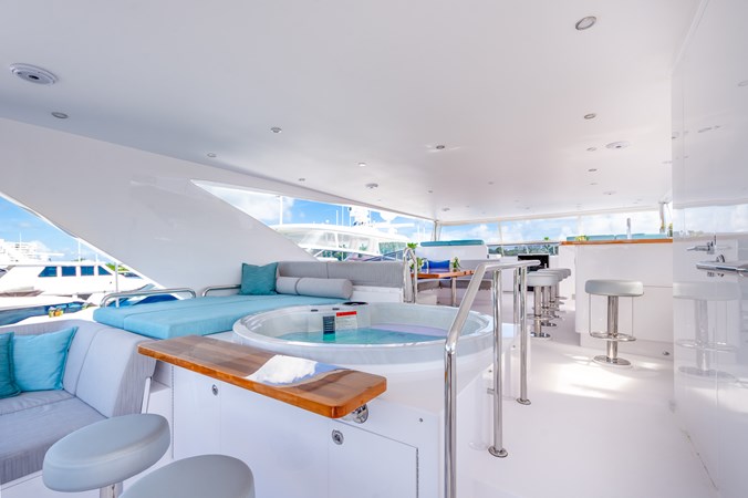 Bridge Deck - Hot Tub