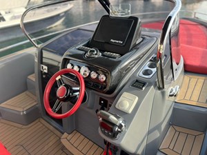GT280 2 INVICTUS GT280 YACHT FOR SALE (2)