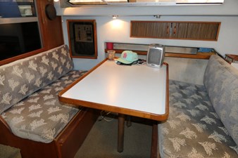 WAYPOINT 1 3 Cabin Dinette