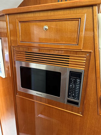 SAFARI, 2004 Riviera 40 Sportfish