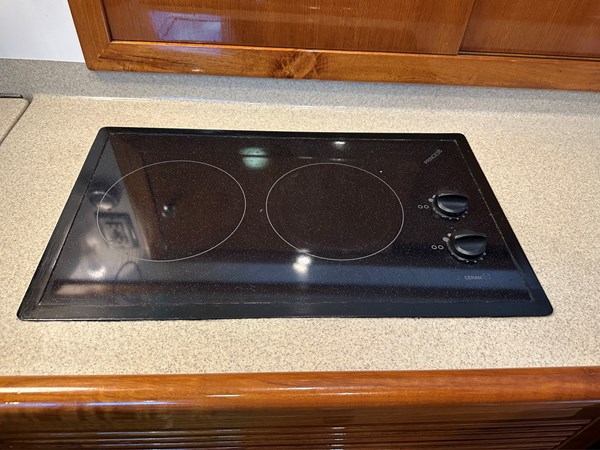 SAFARI, 2004 Riviera 40 Sportfish