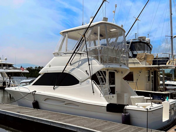 SAFARI, 2004 Riviera 40 Sportfish