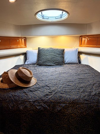 SAFARI, 2004 Riviera 40 Sportfish