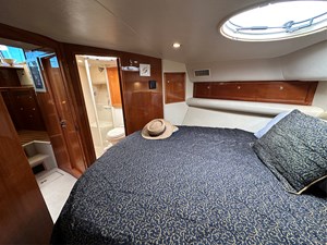 SAFARI 36 SAFARI, 2004 Riviera 40 Sportfish