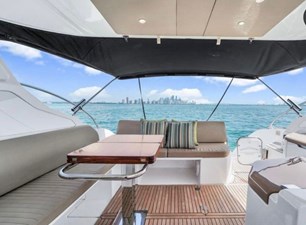 2009 45' Four Winns V458 11 