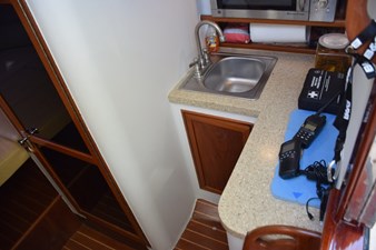 OSPREY 37 Galley area with GE Microwave oven