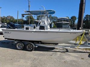 20' Boston Whaler 1997 Outrage 2 