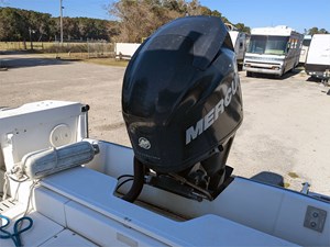 20' Boston Whaler 1997 Outrage 5 