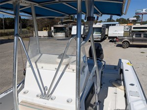 20' Boston Whaler 1997 Outrage 7 