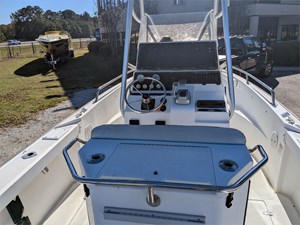 20' Boston Whaler 1997 Outrage 10 