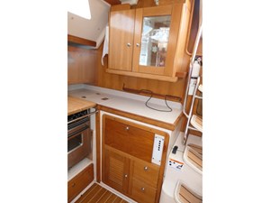 RIGHT ACTION 24 Galley Aft