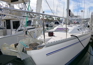 RIGHT ACTION 72 Dockside Port