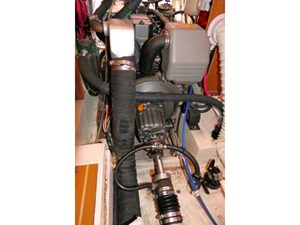 RIGHT ACTION 80 Engine Transmission