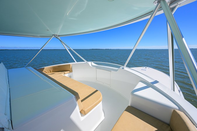 Large freezer compartment in front of console