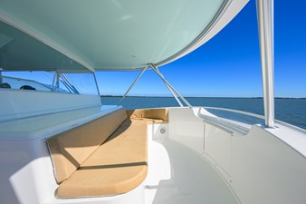 1/2 BARREL 42 Companion flybridge settee