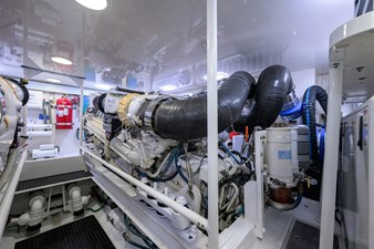 1/2 BARREL 49 Starboard MTU 16v2000 M91