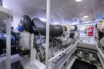 1/2 BARREL 51 Portside MTU 16v2000