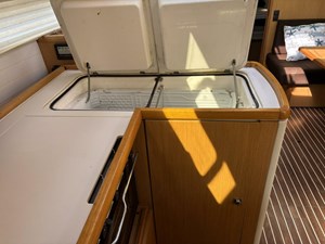 2012 Bavaria Vision 46 18 